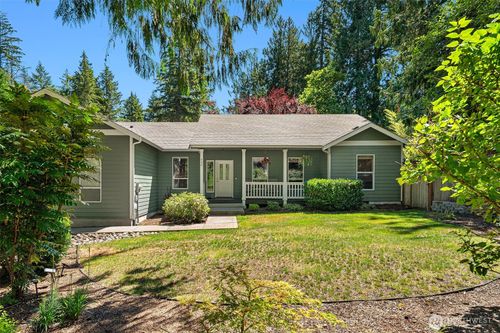 940 E Lakeshore Dr, Allyn, WA, 98524-8756 | Card Image