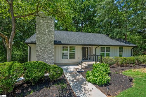 101 Ashford Ave, Greenville, SC, 29609-4906 | Card Image