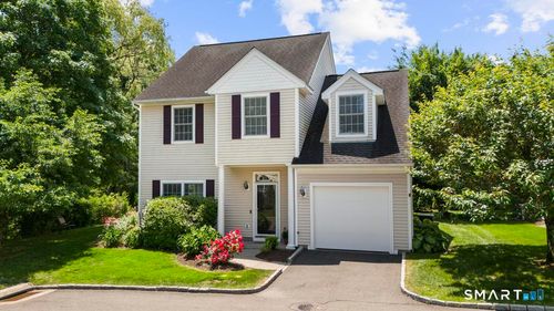 78-78 Village Ct, Wilton, CT, 06897-4547 | Card Image