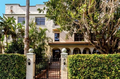 apt-301-934 Michigan Ave, Miami Beach, FL, 33139-5309 | Card Image