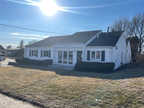 3708 75th Street, Urbandale, IA, 50322 | Card Image