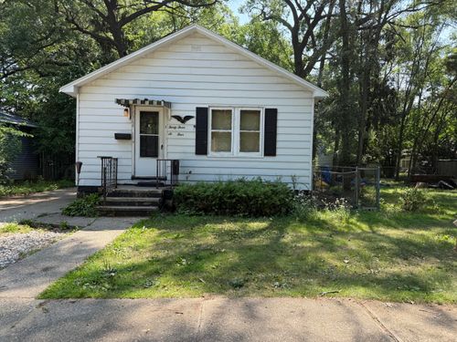 3364 7th St, Muskegon Heights, MI, 49444-2865 | Card Image