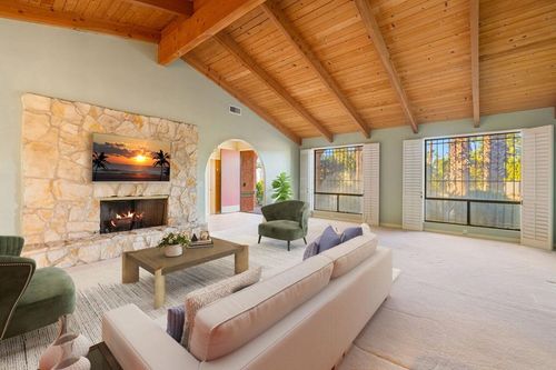 1087 E Paseo El Mirador, Palm Springs, CA, 92262-4852 | Card Image