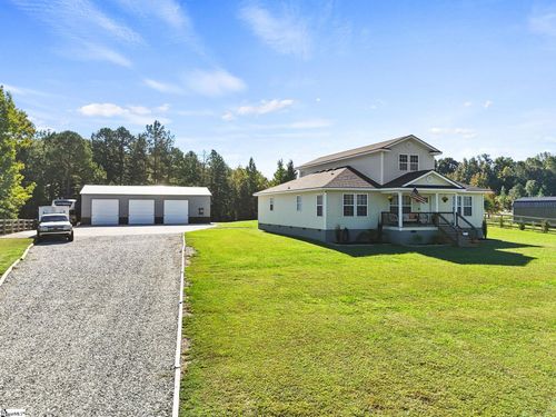 112 Smith Street Ext, Ware Shoals, SC, 29692-1709 | Card Image