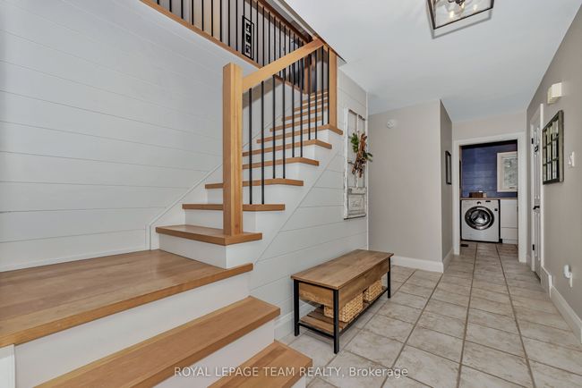 129 Ridgeview Dr, House other with 5 bedrooms, 3 bathrooms and 4 parking in Carp ON | Image 7