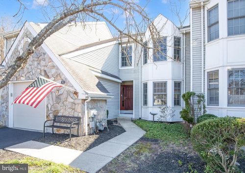 52 Bogey Cir, DOYLESTOWN, PA, 18901-2880 | Card Image
