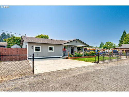 353 Shear St Sw, Castle Rock, WA, 98611-9486 | Card Image