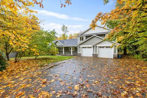 24445 104 Ave, Maple Ridge, BC, V2W1J2 | Card Image