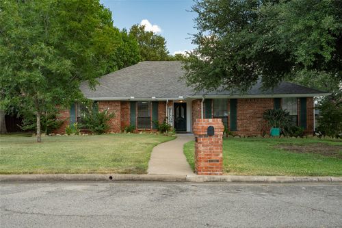536 Leatherwood Ln, Greenville, TX, 75402-8047 | Card Image