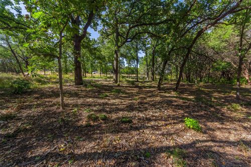 1053 Creek Crossing Rd, Nemo, TX, 76070-4301 | Card Image