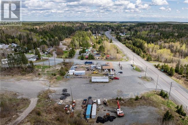 2921 17 Highway, Home with 0 bedrooms, 0 bathrooms and null parking in Wahnapitae ON | Image 4
