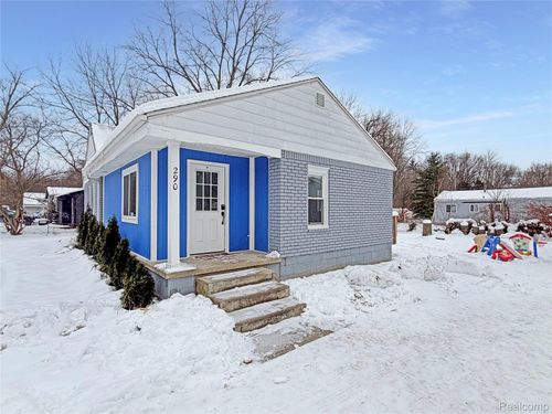 290 Vinona Ter, Commerce Township, MI, 48382-3273 | Card Image