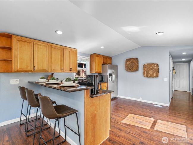 UNIT-104 - 7701 Hardeson Rd, House other with 3 bedrooms, 2 bathrooms and 3 parking in Everett WA | Image 4
