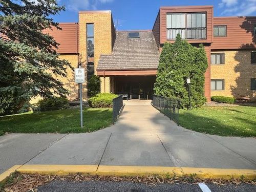apt-222-1011 41st Ave Ne, Columbia Heights, MN, 55421-3179 | Card Image