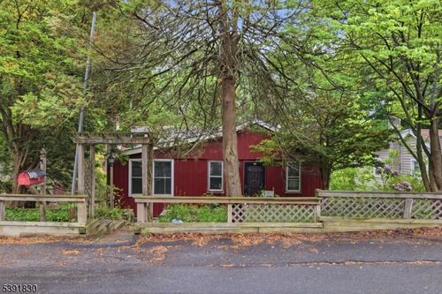 193 Monroe Trl, Hopatcong, NJ, 07843-1578 | Card Image