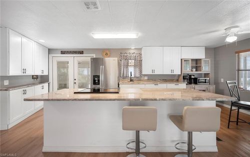 138 Lexington Ave, FORT MYERS, FL, 33908 | Card Image