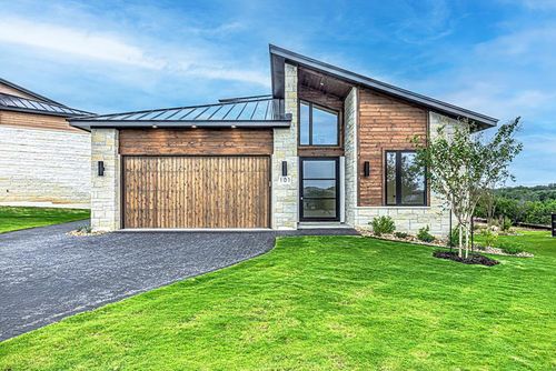 101 Manciano Dr, Horseshoe Bay, TX, 78657 | Card Image