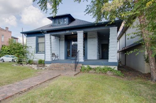 20 Academy Pl, Nashville, TN, 37210-2026 | Card Image
