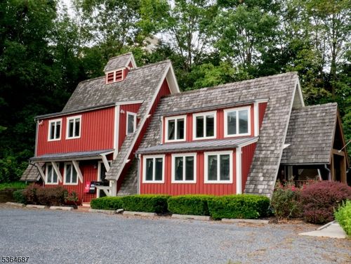 109 Old Highway 22, Clinton, NJ, 08809 | Card Image