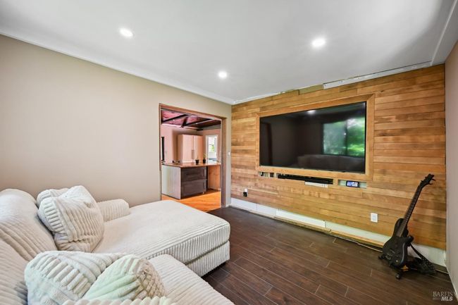 21713 Starrett Hill Dr, House other with 2 bedrooms, 2 bathrooms and 2 parking in Monte Rio CA | Image 23