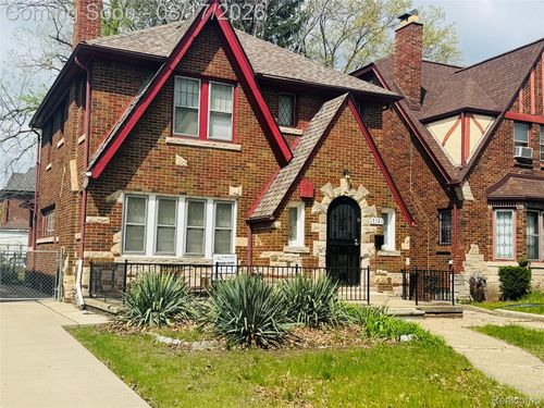 17523 Santa Barbara Dr, Detroit, MI, 48221-2528 | Card Image