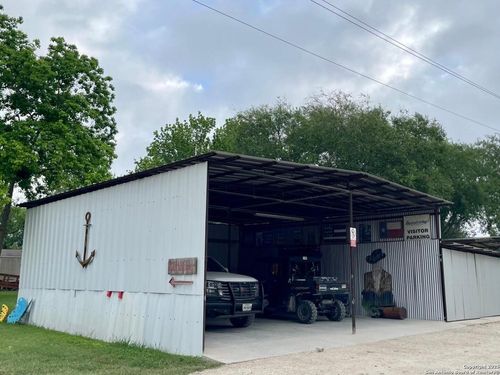 21 Hula Popper Loop, Crystal City, TX, 78839-2295 | Card Image