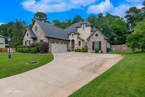 347 Dogwood South Ln, Haughton, LA, 71037-8511 | Card Image