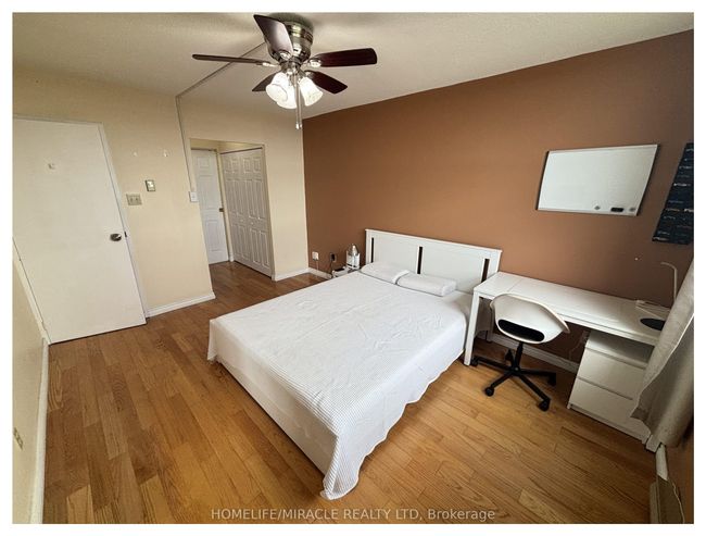 1409 - 2760 Carousel Cres, Condo with 2 bedrooms, 2 bathrooms and 1 parking in Gloucester ON | Image 37