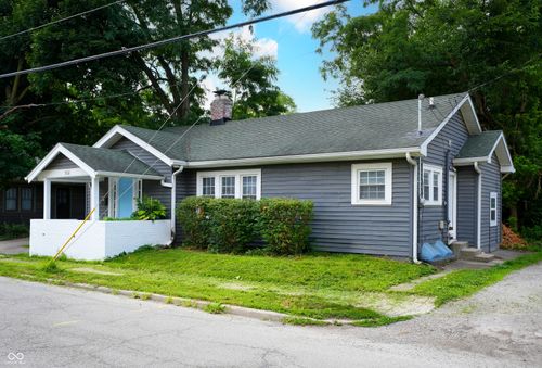 916 E 54th St, Indianapolis, IN, 46220-3202 | Card Image