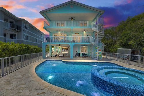 68 Bass Ave, Key Largo, FL, 33037-4708 | Card Image