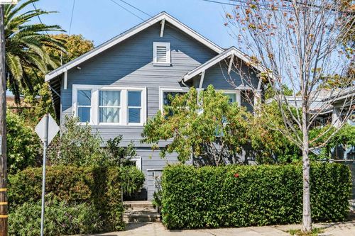 666 46th St, Oakland, CA, 94609-2027 | Card Image