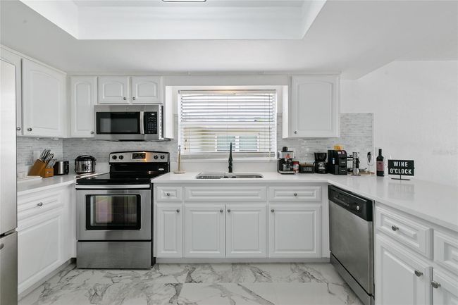 Kitchen 2 | Image 13