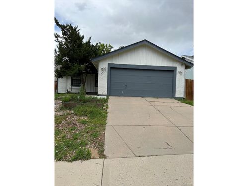 3796 S Ceylon Way, Aurora, CO, 80013-3606 | Card Image
