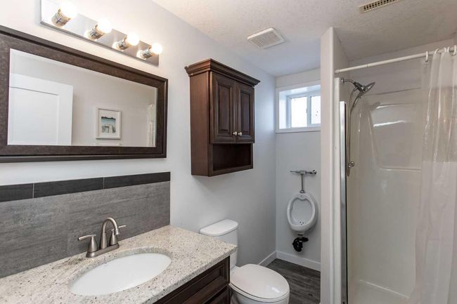 6104 47 Avenue, House other with 5 bedrooms, 3 bathrooms and null parking in Wetaskiwin AB | Image 25