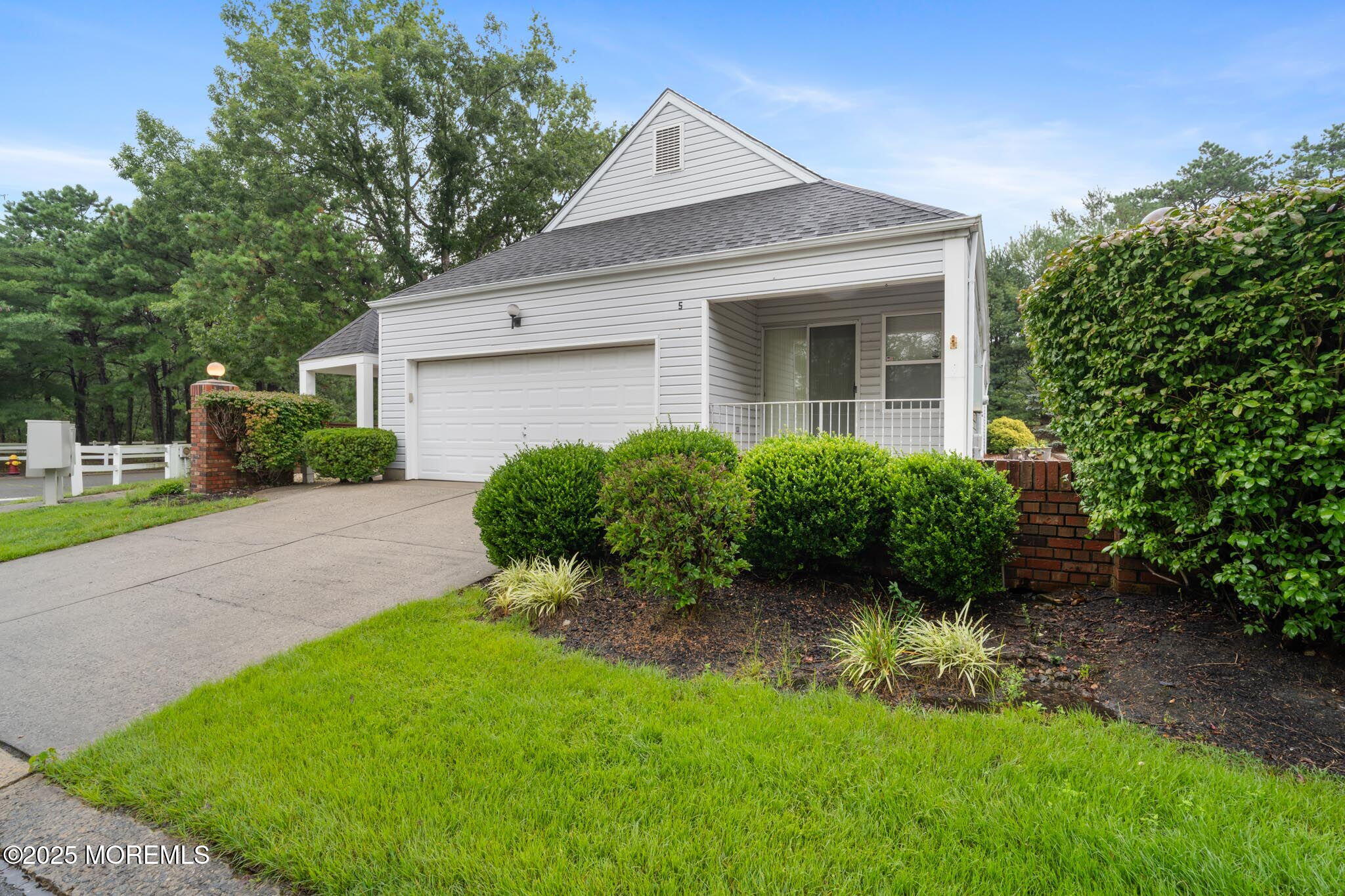 5 Newport Rd, For Sale in Manahawkin - eXp Realty