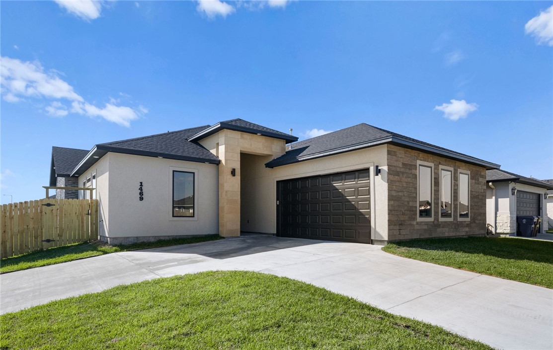 Stark Ct, Corpus Christi, TX 78415