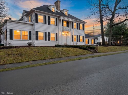 28 Jennette Dr, Youngstown, OH, 44512-1545 | Card Image