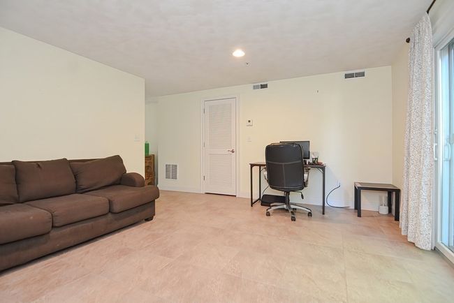 UNIT-4 - 1 Olson St, House attached with 2 bedrooms, 3 bathrooms and 1 parking in Wilmington MA | Image 26