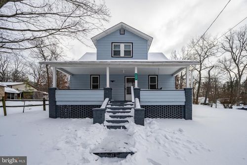 506 Roanoke Ave, OAKLAND, MD, 21550-2621 | Card Image