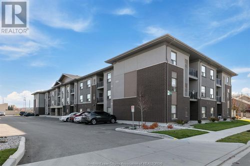 109-5850 Newman Blvd, Lasalle, ON, N9J0E2 | Card Image