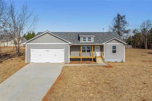 613 Cypress Dr, Mount Airy, GA, 30563-4174 | Card Image