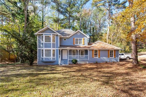 800 Post Road Cir, Stone Mountain, GA, 30088-2214 | Card Image