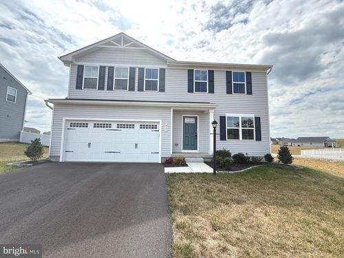 365 Otero Ln, HEDGESVILLE, WV, 25427-7055 | Card Image