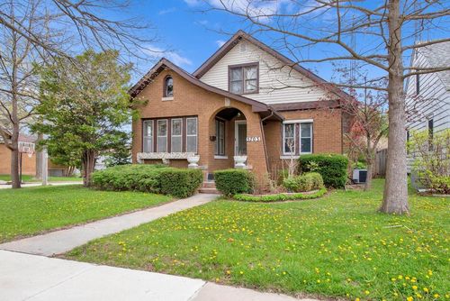 5703 36th Avenue, Kenosha, WI, 53144 | Card Image