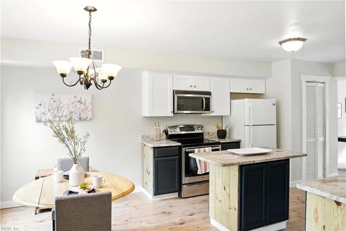 apt-j-121 Windsor Pines Way, Newport News, VA, 23608-1943 | Card Image