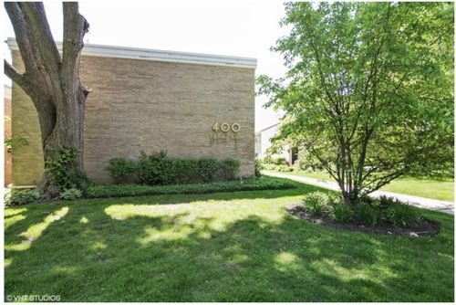 apt-b-400 Park Ave, Highland Park, IL, 60035-2629 | Card Image