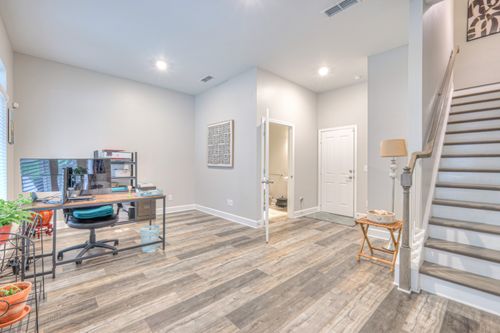 1023 Avery Park Dr, Smyrna, TN, 37167-6673 | Card Image