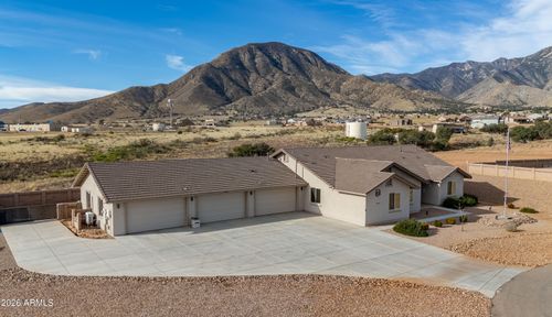 10122 S Vaquero Ln, Hereford, AZ, 85615-0420 | Card Image