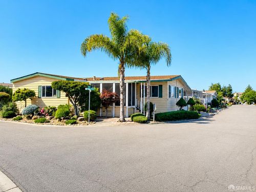 89 Ranchero Way, Hayward, CA, 94544-6037 | Card Image