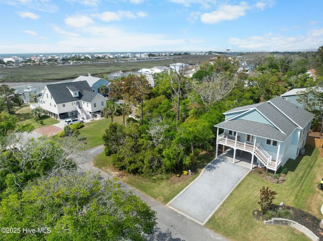 113 Sw 22 Nd St, House other with 4 bedrooms, 3 bathrooms and 1 parking in Oak Island NC | Image 48